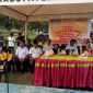 Wakil Bupati Touna, Surya Lapasiri Saat Memberikan Sambutan di Kegiatan Pembukaan Volly Ball Unik.