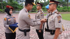 Kapolres Touna, AKBP Yanna Djayawidya,SIK.,MH Pimpin Upacara Serah Terima Jabatan Kasatlantas dan Kasi Humas