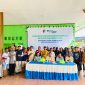 Kepala Dinas Perikanan Touna, Rahmat Basri Saat Menghadiri Sosialisasi dan Manfaat BPJS Ketenagakerjaan di Tempat Pelelangan Ikan.