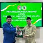 Bupati Touna, Ilham Lawidu Bersama Rektor Universitas Alkhairaat Palu, Moh.Yasin Saat Saat Melakukan Penandatanganan MoU