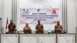 Bupati Touna, Ilham Lawidu Pimpin Rapat Evaluasi dan Pengawasan Realisasi Anggaran Pendapatan dan Belanja Daerah