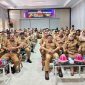 Bupati Ilham Lawidu Bersama Wakil Bupati Surya Lapasiri Saat Menghadiri Sekaligus Melaunching Proyek Perubahan Kepala BPKAD Dalam Pelatihan Kepemimpinan Nasional Tingkat II Angkatan XV Tahun 2025.