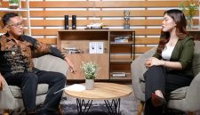 Bupati Touna, Ilham Lawidu Saat di Wawancara Salah Satu Stasiun Kompas TV Terkait Dengan Program Unggulan di Bidang Pendidikan. 