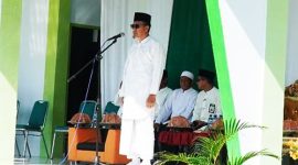 Bupati Touna Ilham Lawidu Pimpin Apel Hari Santri Nasional Ke-10 tahun di Pondok Pesantren Desa Bantuga Kecamatan Ampana Tete.