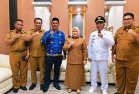 Wakil Bupati Touna, Surya Lapasiri Lantik Dua Pejabat Administrator.