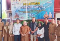 Caption : Pelatihan Pemandu Wisata di Buka Oleh Wakil Bupati Touna Surya Berlangsung di Homestay Latifa Kelurahan Bailo.