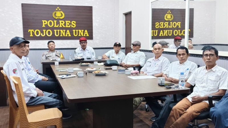 Pemda Touna Akan Tindak Tegas Para Pelaku Usaha Yang Menaikan Harga Tidak Sesuai Dengan Ketentuan.