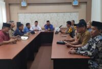 Sekda Touna, Alfian Matajeng Pimpin Rapat Persiapan Malam Takbiran Lebaran Idul Fitri.