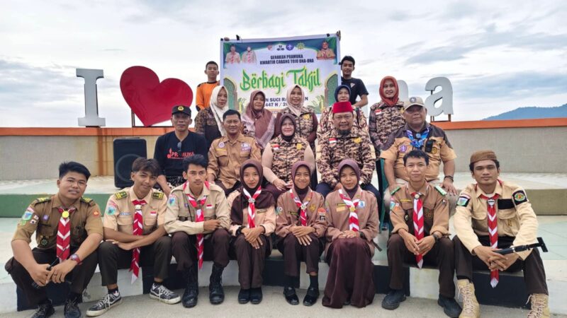 Pramuka Touna Berbagi Takjil dan Menebar Kebaikan di Bulan Suci Ramadhan.