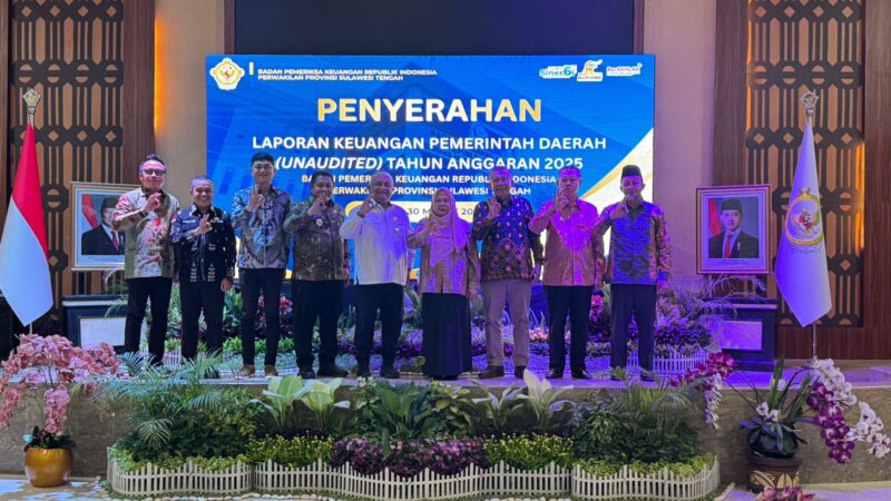 Penyerahan LKPD Tahun 2025.