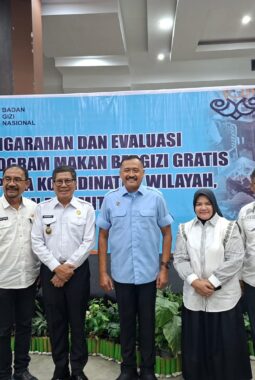 Wabup Touna Hadir Dalam Pengarahan Evaluasi Program MBG