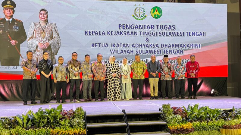 Bupati Touna, Ilham Lawidu Hadiri Malam Pengantar Tugas Kepala Kejaksaan Tinggi.