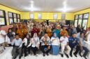 Wakil Bupati Touna, Surya Lapasiri Saat Menghadiri Rapat Kerja Pendidikan di Kecamatan Ampana Tete.