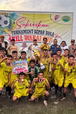 Bupati Menutup Dengan Resmi Turnamen Sepak Bola Skill Wakai Cup  