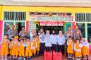 Satlantas Polres Touna Saat Melaksanakan Kegiatan Polantas Menyapa Sebagai Upaya Menanamkan Budaya Tertib Berlalulintas Kepada Pelajar Usia Dini.