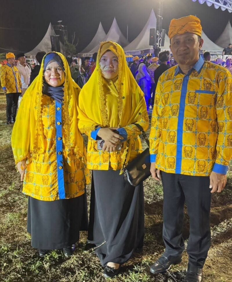 Bupati Ilham Lawidu dan Wakil Bupati Surya Lapasiri Saat Menghadiri Pembukaan MTQ di Kabupaten Sigi.