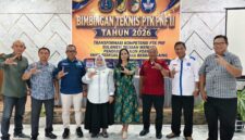 Wakil Bupati Touna, Surya Lapasiri Hadir Sekaligus Membuka Bimtek PTK PNF II di Hotel Lawaka Ampana.