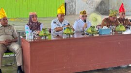 Wakil Bupati Touna, Surya Lapasiri Pimpin Rapat Pemutakhiran DTSEN di Enam Kecamatan Kepulauan.