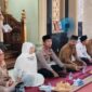 Wakil Bupati Surya Lapasiri Sambut Kedatangan Jemaah Haji Asal Touna di Masjid Tsamratul Ukhuwwah.