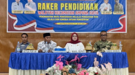 Wakil Bupati, Surya Lapasiri Pimpin Langsung Rapat Kerja Pendidikan di Wilayah Kecamatan Ampana Kota.