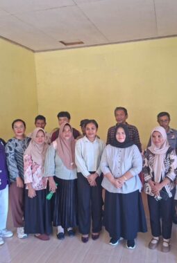 Wabup Touna Pantau Pemutakhiran DTSEN di Sejumlah Desa di Kecamatan Ulubongka