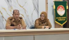 Dinas Kesehatan Touna Melakukan Evaluasi Standar Pelayanan Melalui Forum Konsultasi Publik.