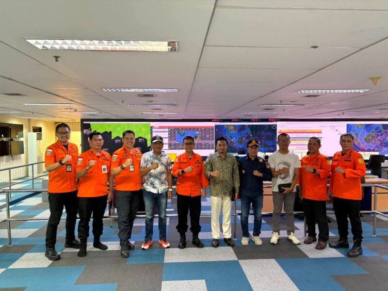 Bupati Touna, Ilham Lawidu Bersama Pimpinan OPD Saat Melakukan Audensi di Basarnas Pusat Guna Mendorong Peningkatan Status Unit Siaga Basarnas Menjadi Pos Basarnas.