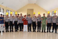 Bupati Touna, Ilham Lawidu Menutup Sekaligus Melepas Tim Taruna Bakti Sekolah Rakyat.