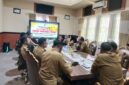 Kepala Dinas Pendidikan dan Kebudayaan Tojo Una-Una, Aspan Taurenta Memimpin Rapat Konsultasi Publik.