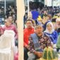 Bupati Ilham Lawidu Bersama Wakil Bupati Surya Lapasiri Saat Menghadiri Pembukaan Festival Bakulupi.