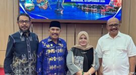 Wabup Touna, Surya Lapasiri Saat Menghadiri Rapat Koordinasi Percepatan Pertumbuhan Ekonomi di Makassar.