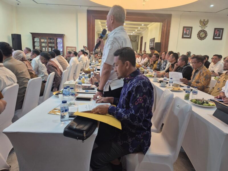 Bupati Touna, Ilham Lawidu Saat Menghadiri Rakor Program Khusus Pemerintah Untuk Bioetanol di Jakarta.