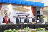 Rapat Paripurna Peresmian Pemberhentian dan Peresmian Pengangkatan Wakil Ketua DPRD Sisa Masa Jabatan 2024-2029.