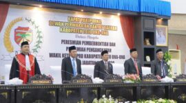 Rapat Paripurna Peresmian Pemberhentian dan Peresmian Pengangkatan Wakil Ketua DPRD Sisa Masa Jabatan 2024-2029.