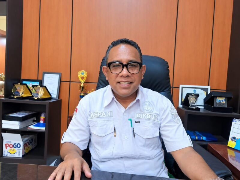 Kepala Dinas Pendidikan dan Kebudayaan Touna, Aspan Taurenta.