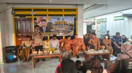 Ketua DPRD Touna, Gusnar A. Suleman gelar reses masa persidangan I di Desa Sumoli Kecamatan Ratolindo.