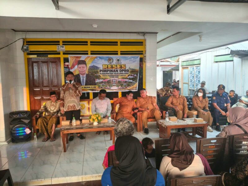 Ketua DPRD Touna, Gusnar A. Suleman gelar reses masa persidangan I di Desa Sumoli Kecamatan Ratolindo.