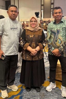 Wabup Touna Hadiri Rakor dan Komitmen Percepatan Penyusunan RDTR