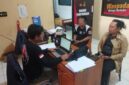 Pemuda Berinisial MFT Saat di Mintai Keterangan di ruangan Satresnarkoba Polres Touna.