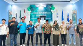 Staf Ahli Bidang Kemasyarakatan dan Sumber Daya Manusia Sekretariat Daerah Kabupaten Touna, Ishak W. Kanali Mewakili Bupati Hadir Sekaligus membuka kegiatan Latihan Kepemimpinan Daerah (LKD) Himpunan Mahasiswa Manajemen PSDKU Universitas Tadulako.